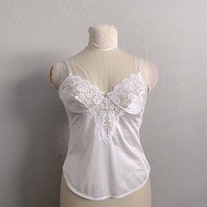 🪦Vintage chantilly maidenform white lace tank with pink rose size M